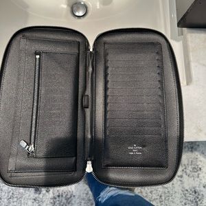 Louis Vuitton wallet large